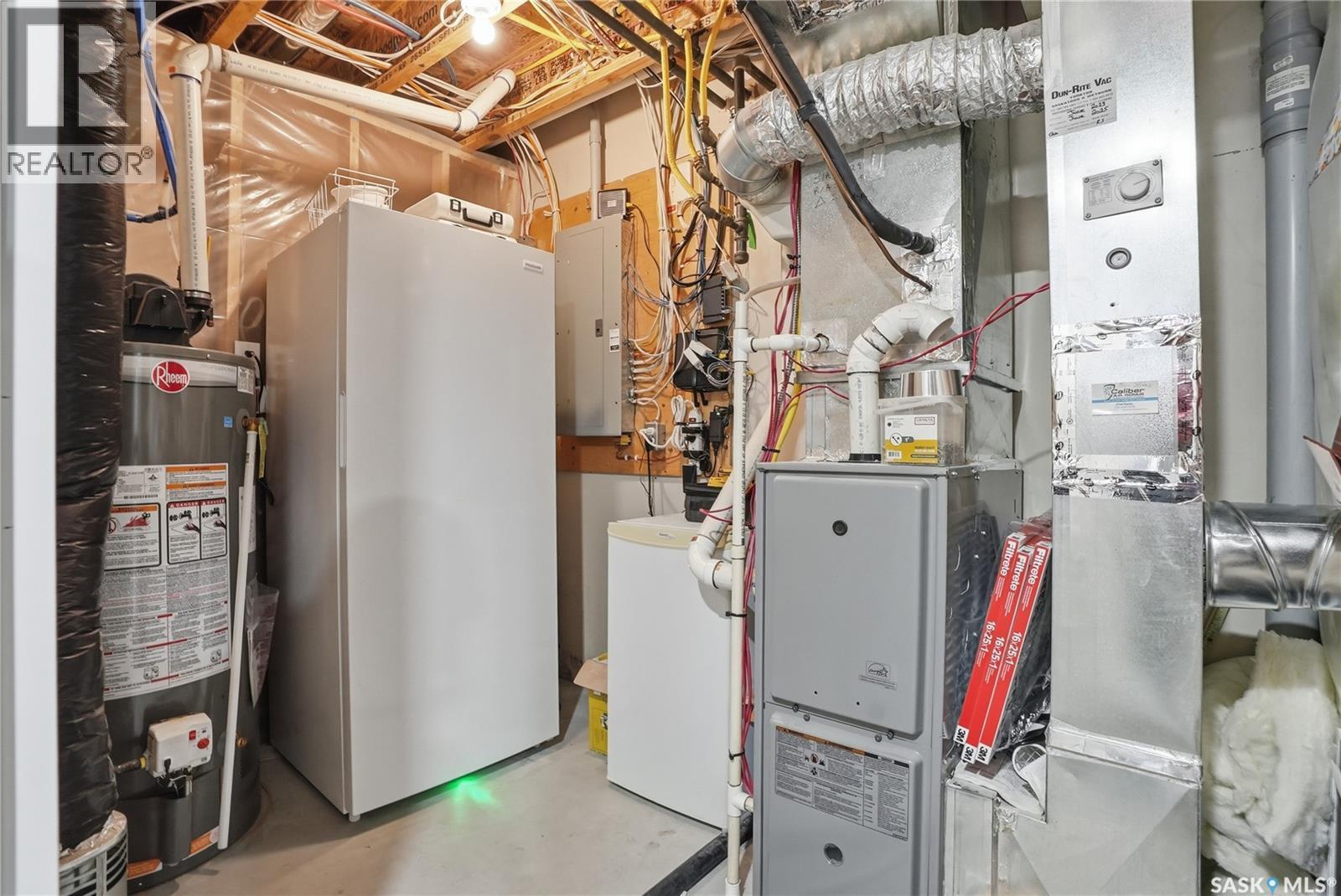842 Stensrud Road, Saskatoon, SK - Indoor Photo Showing Basement