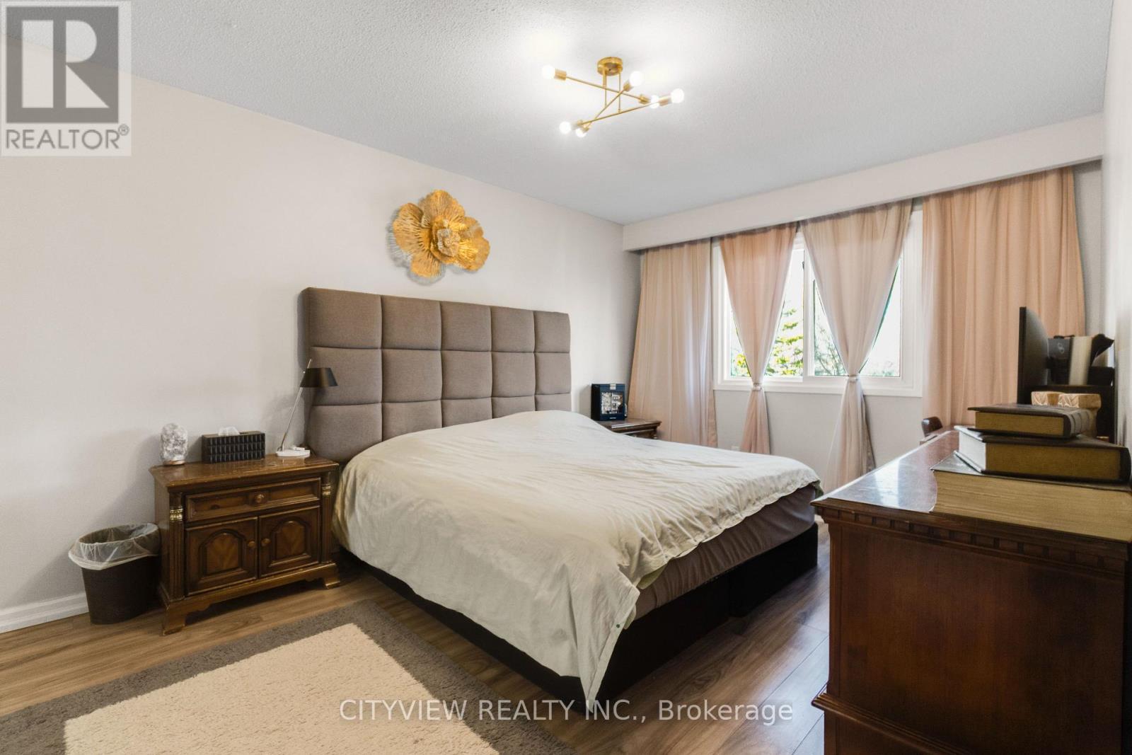 64 Foxacre Row, Brampton, ON - Indoor Photo Showing Bedroom