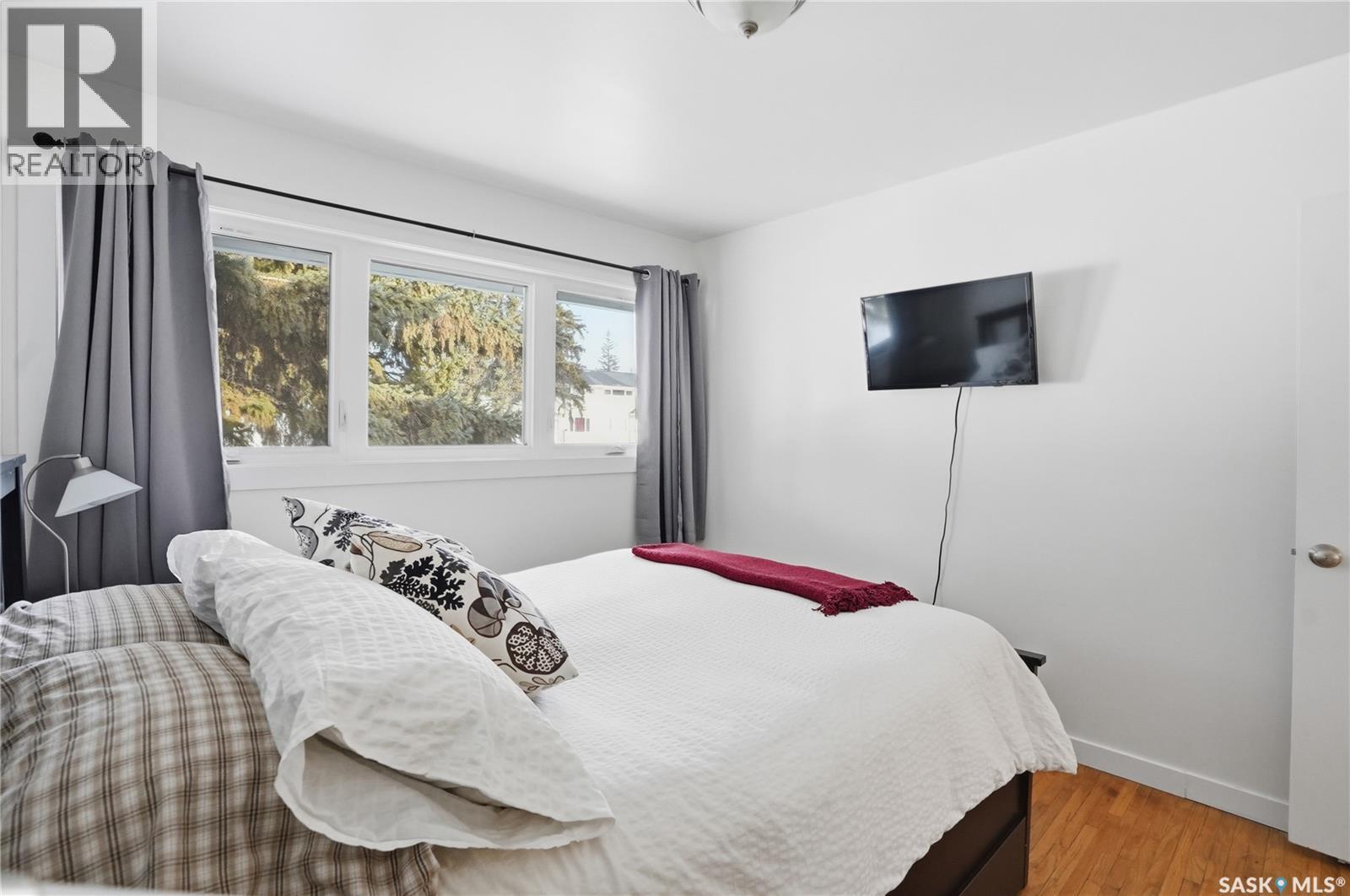 2230 William Avenue, Saskatoon, SK - Indoor Photo Showing Bedroom