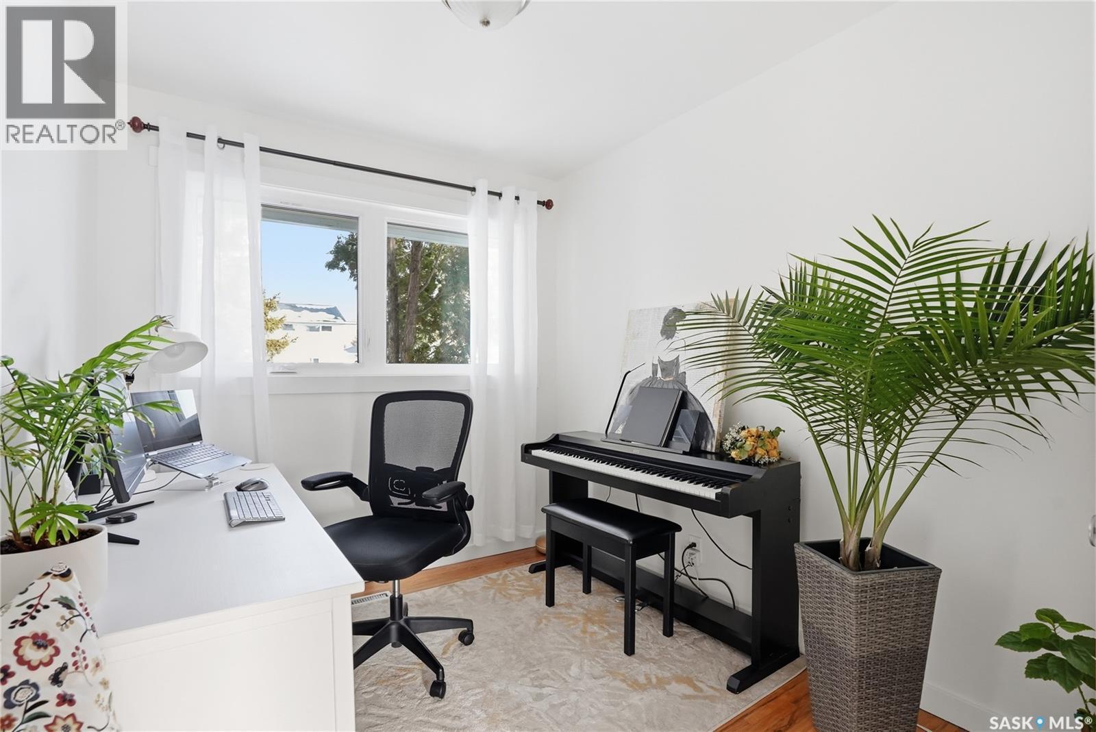 2230 William Avenue, Saskatoon, SK - Indoor Photo Showing Office