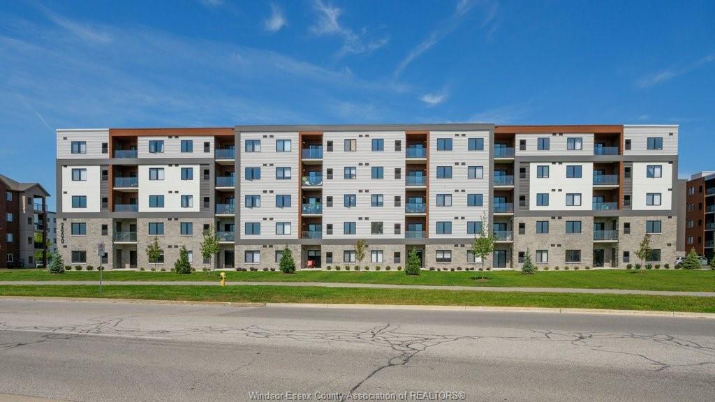 205-2600 Sandwich West Parkway, Lasalle, ON