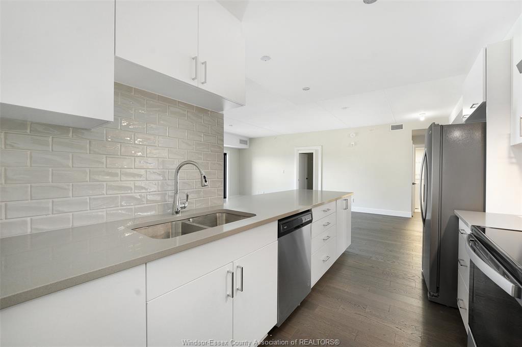 217-2550 Sandwich West Parkway, Lasalle, ON