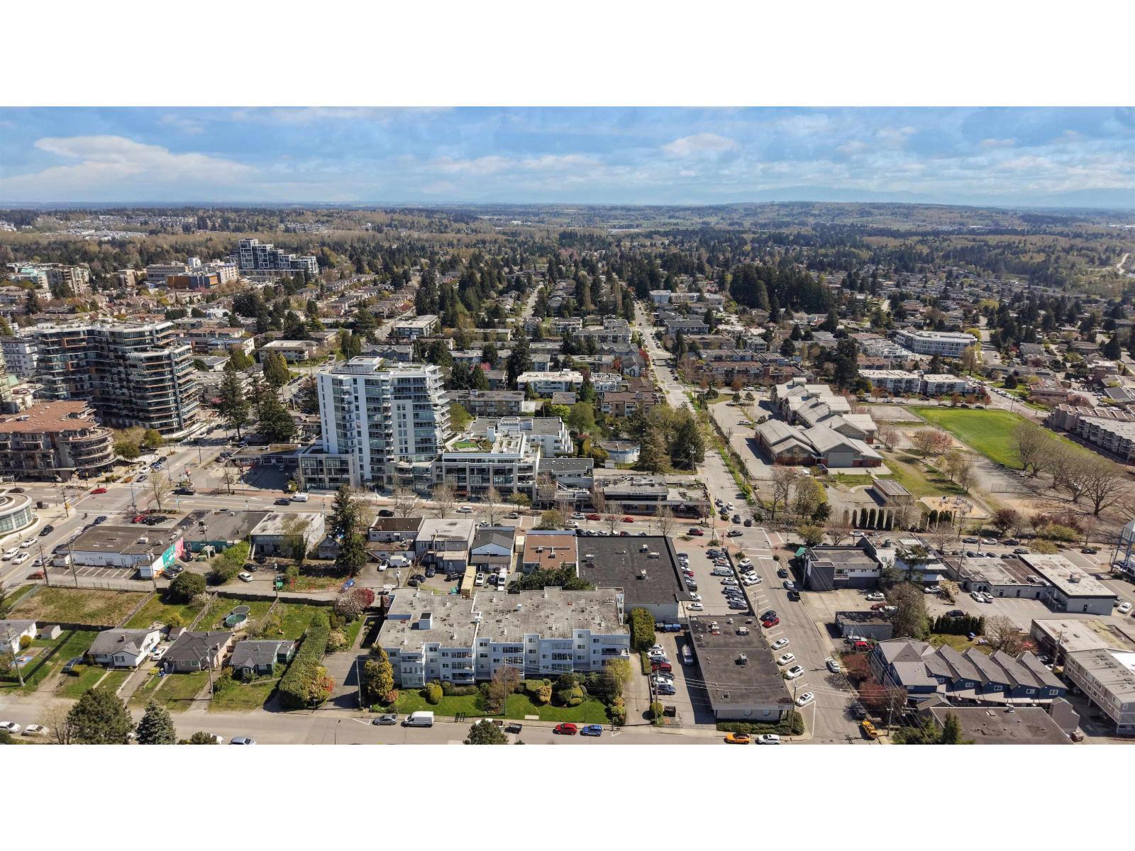 1333 Johnston Road, White Rock, BC