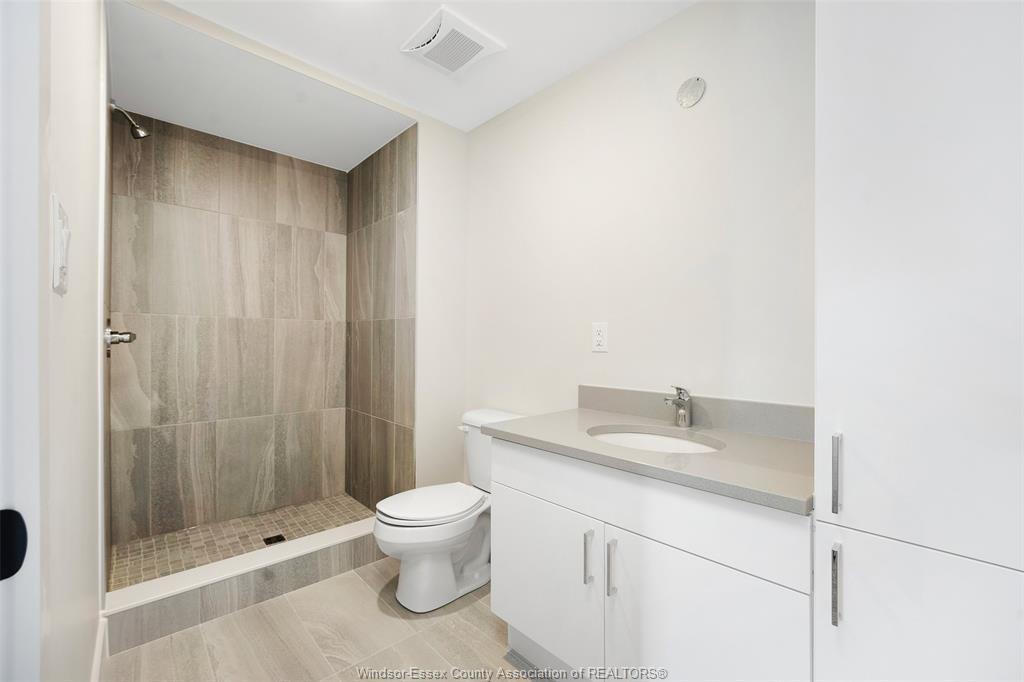 311-2550 Sandwich West Parkway, Lasalle, ON