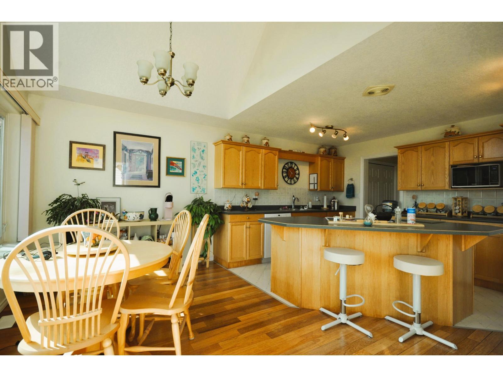 10 11 Eagle Crescent, Williams Lake, BC - Indoor