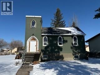 222 1St Avenue, Glaslyn, SK - Outdoor