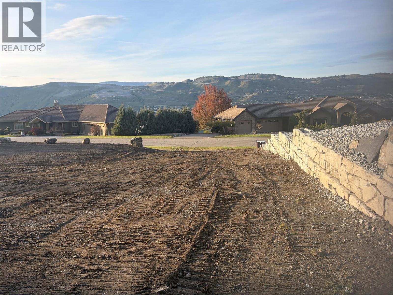 Brand new rock wall, photo North facing - 152 Sunset Boulevard, Vernon, BC