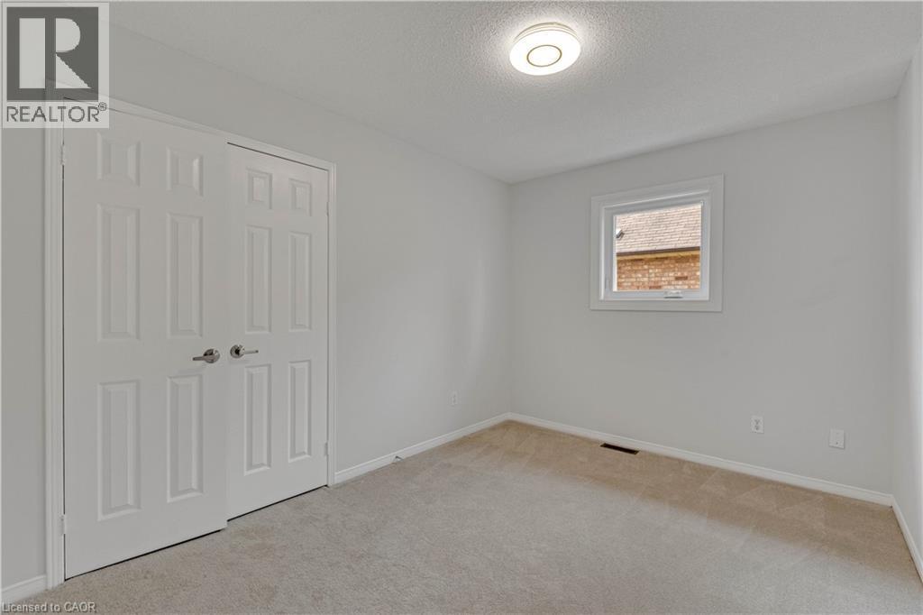 1471 Pickwick Drive, Mississauga, ON - Indoor Photo Showing Other Room