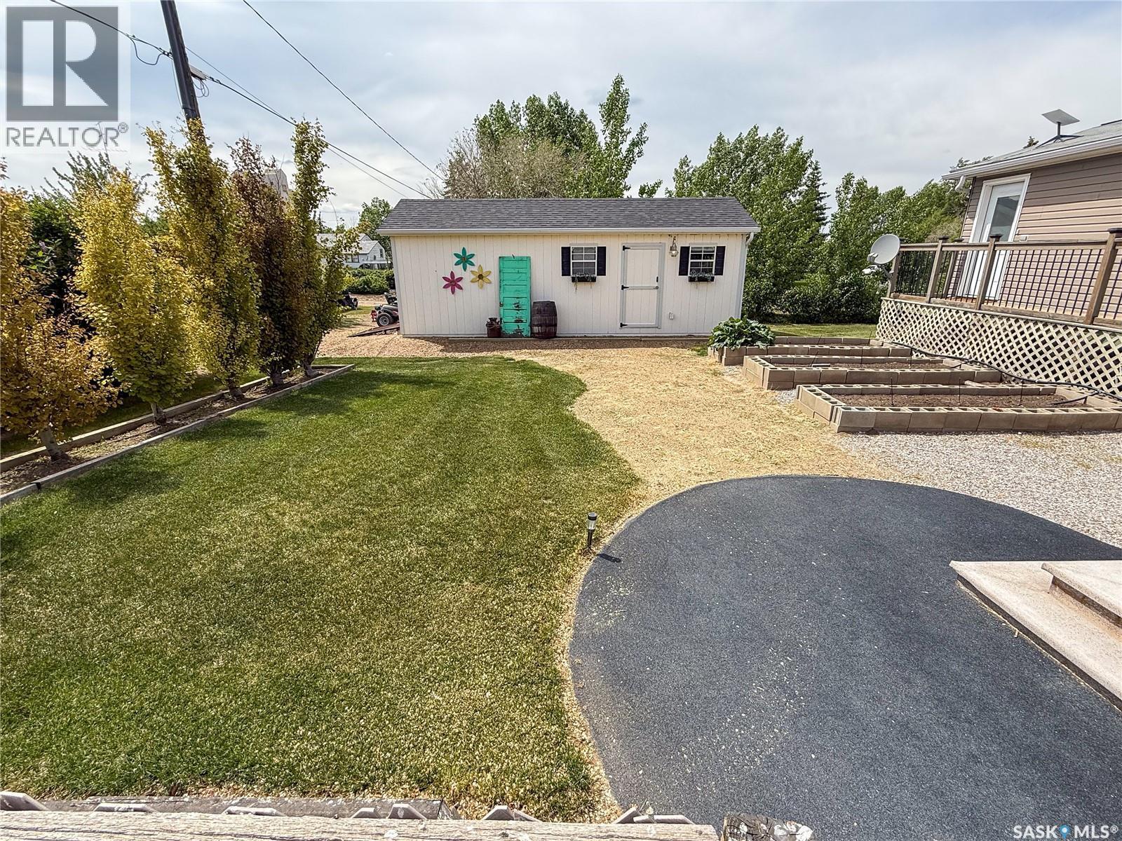 306 2Nd Avenue W, Climax, SK