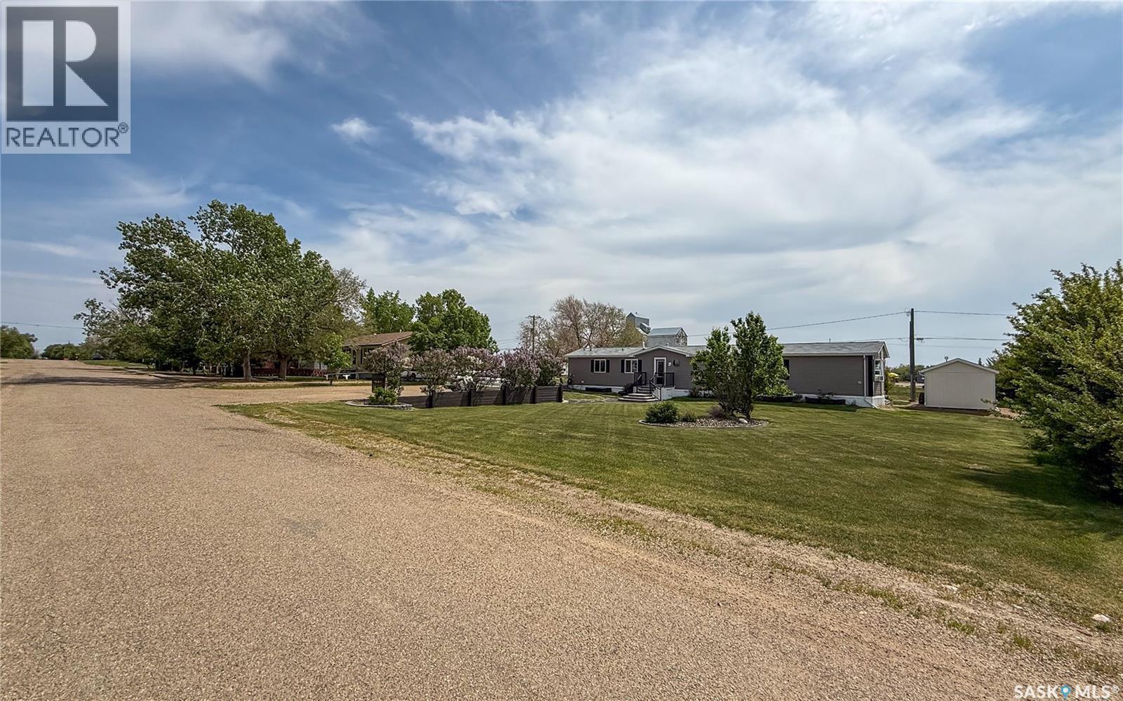 306 2Nd Avenue W, Climax, SK