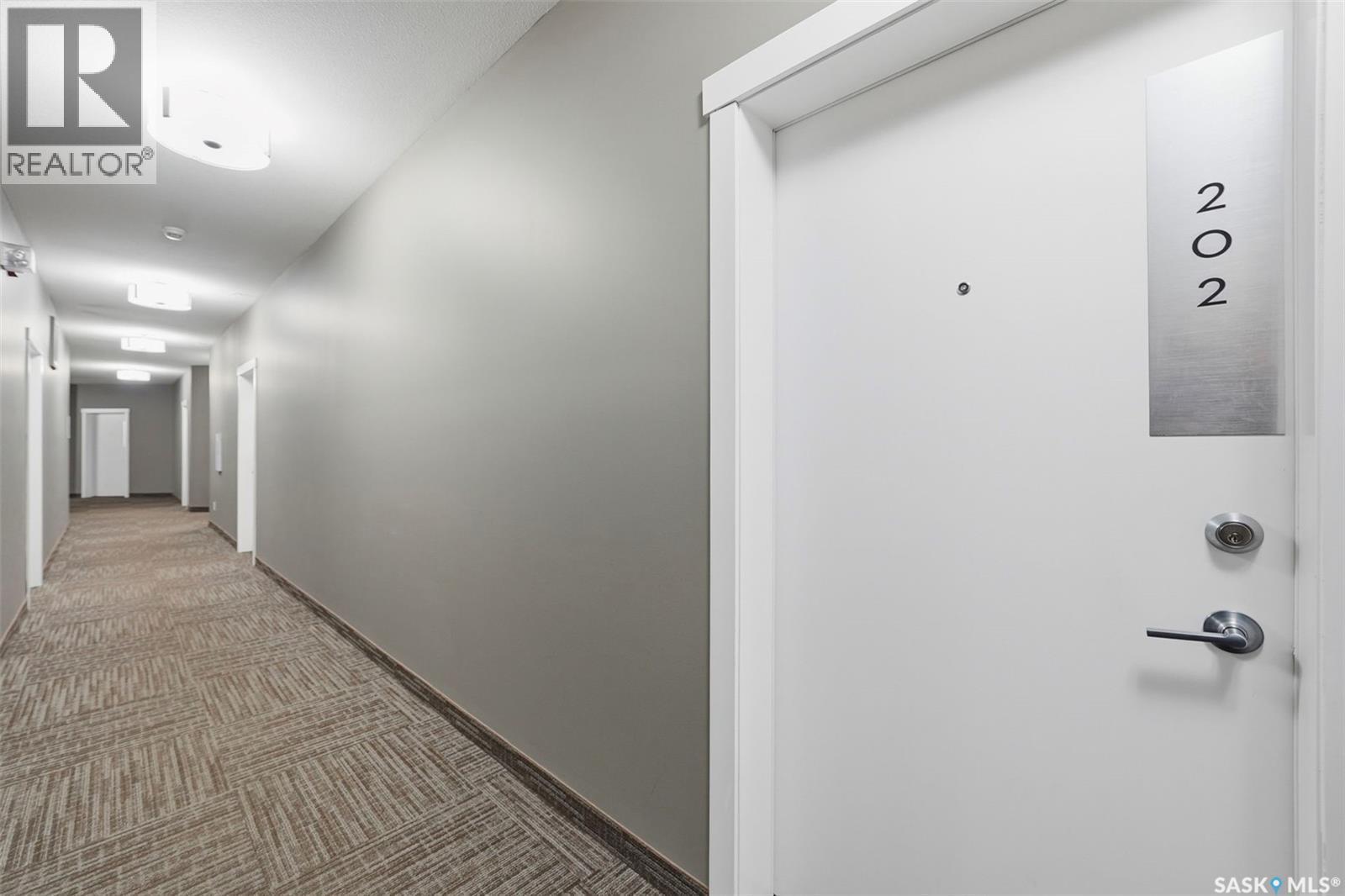 202 415 Maningas Bend, Saskatoon, SK - Indoor Photo Showing Other Room