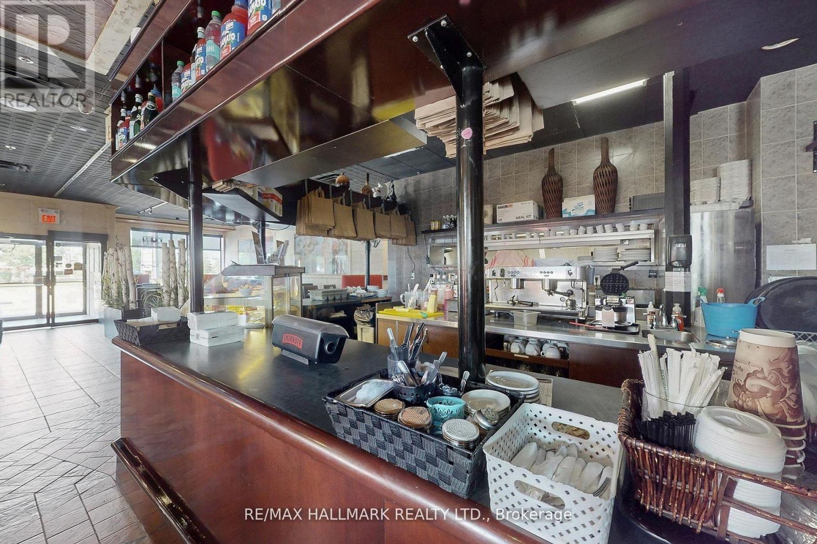 192 Mcewan Drive E, Caledon, ON