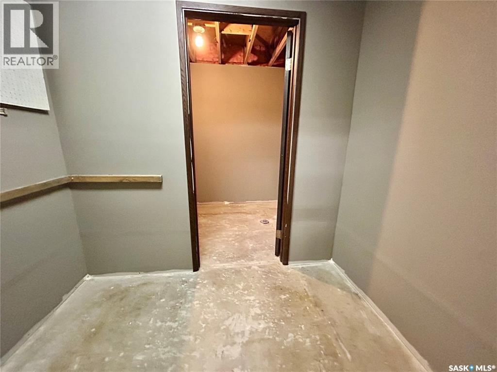116 6Th Street E, Nipawin, SK - Indoor Photo Showing Other Room