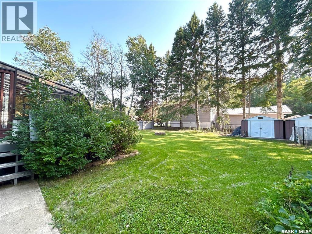116 6Th Street E, Nipawin, SK - Outdoor