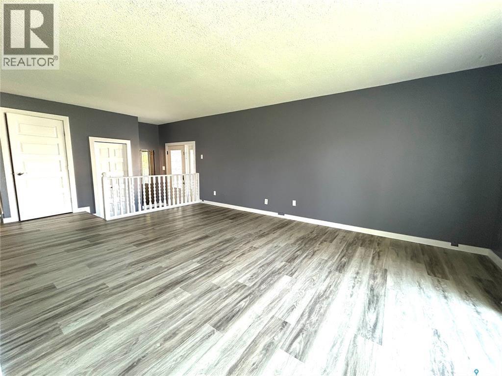 116 6Th Street E, Nipawin, SK - Indoor Photo Showing Other Room
