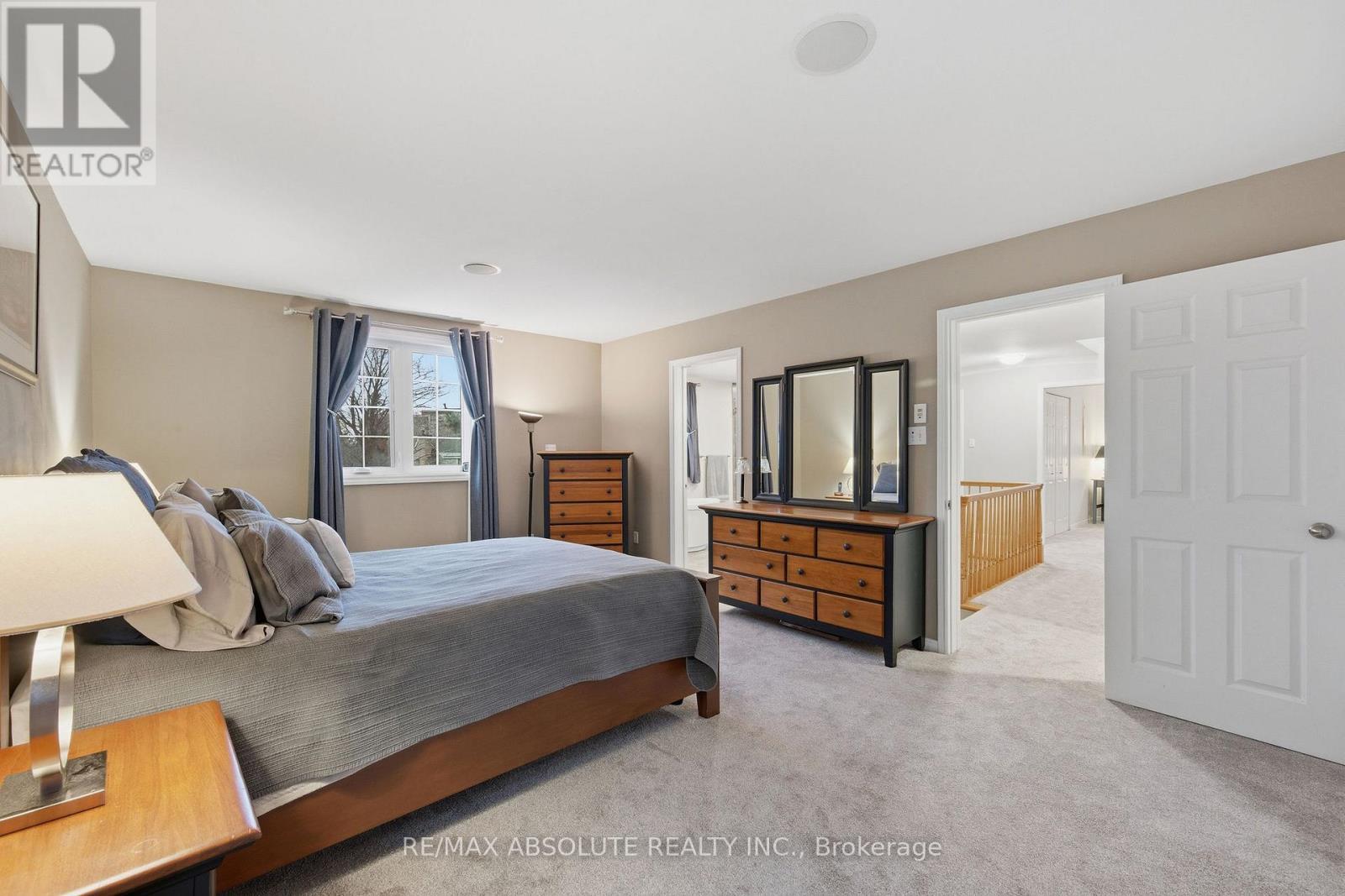 605 Rowanwood Avenue, Ottawa, ON - Indoor Photo Showing Bedroom