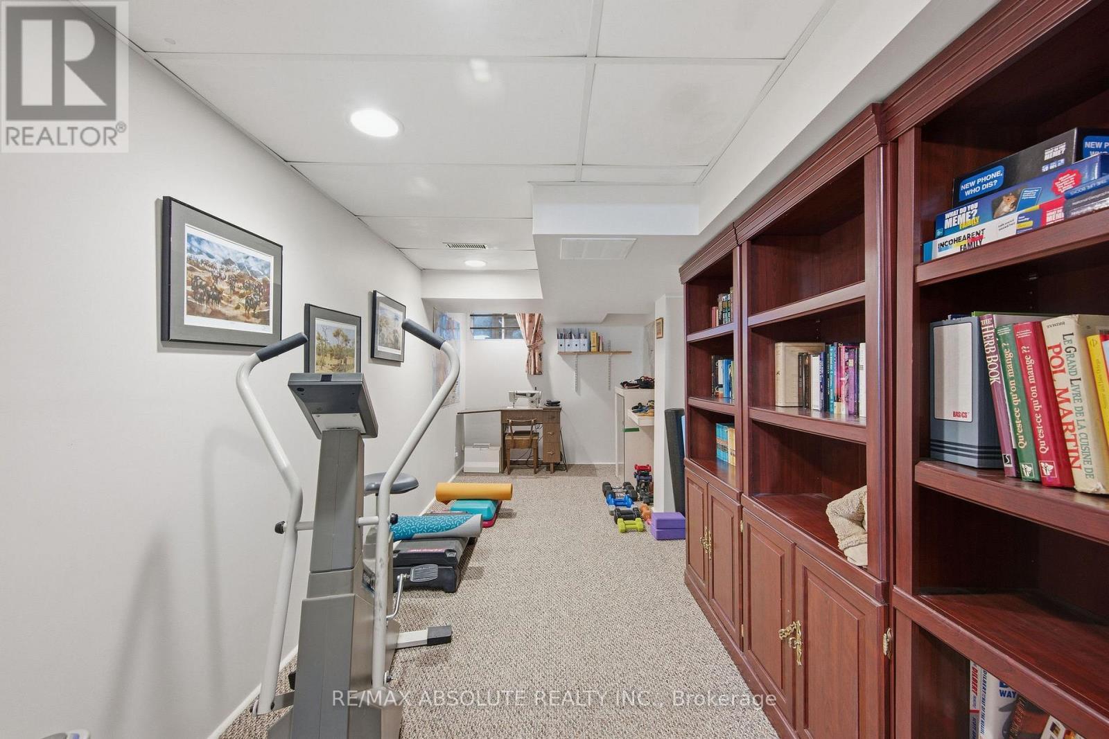 605 Rowanwood Avenue, Ottawa, ON - Indoor Photo Showing Gym Room