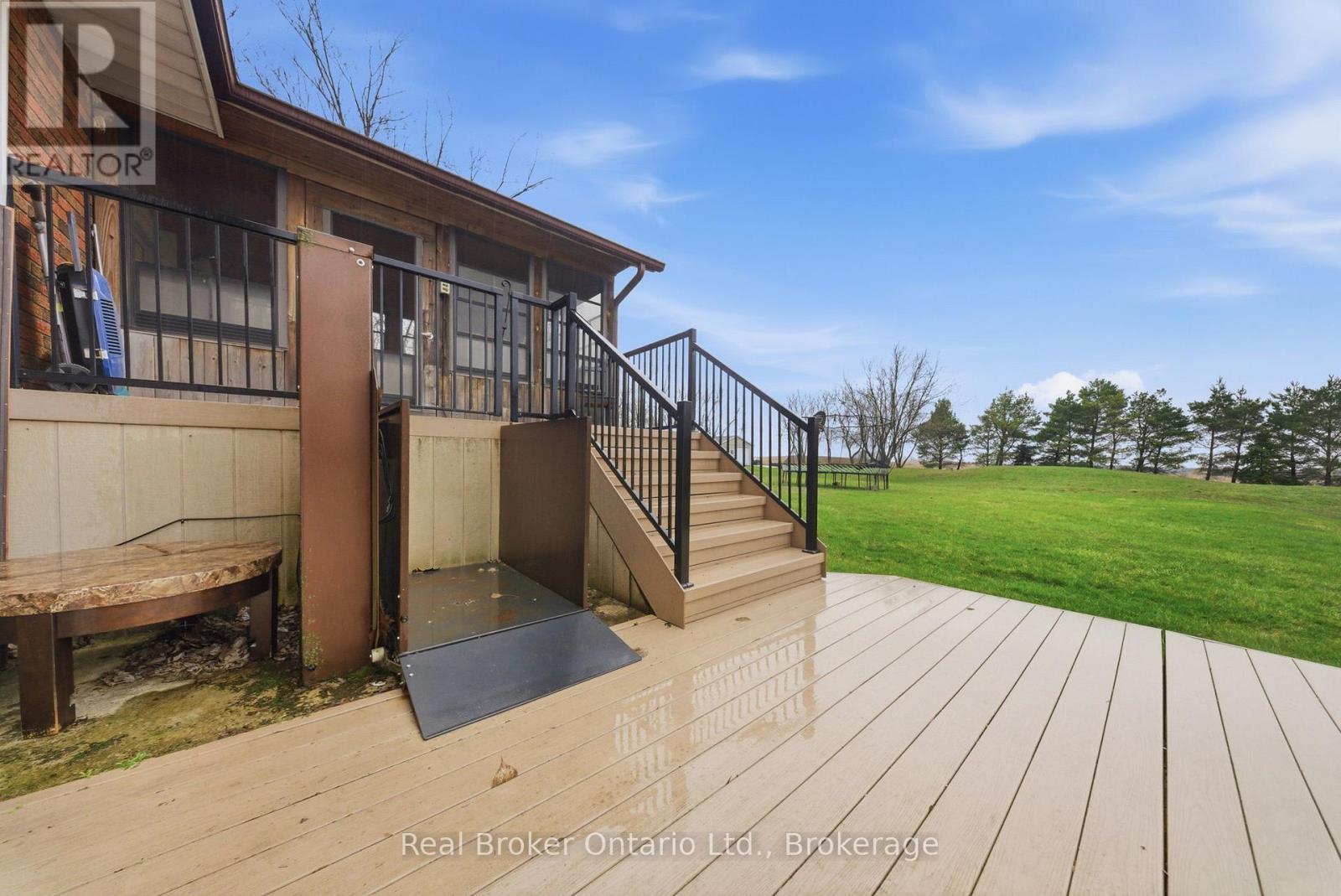 11 Burtch Road, Brant (Brantford Twp), ON - Outdoor