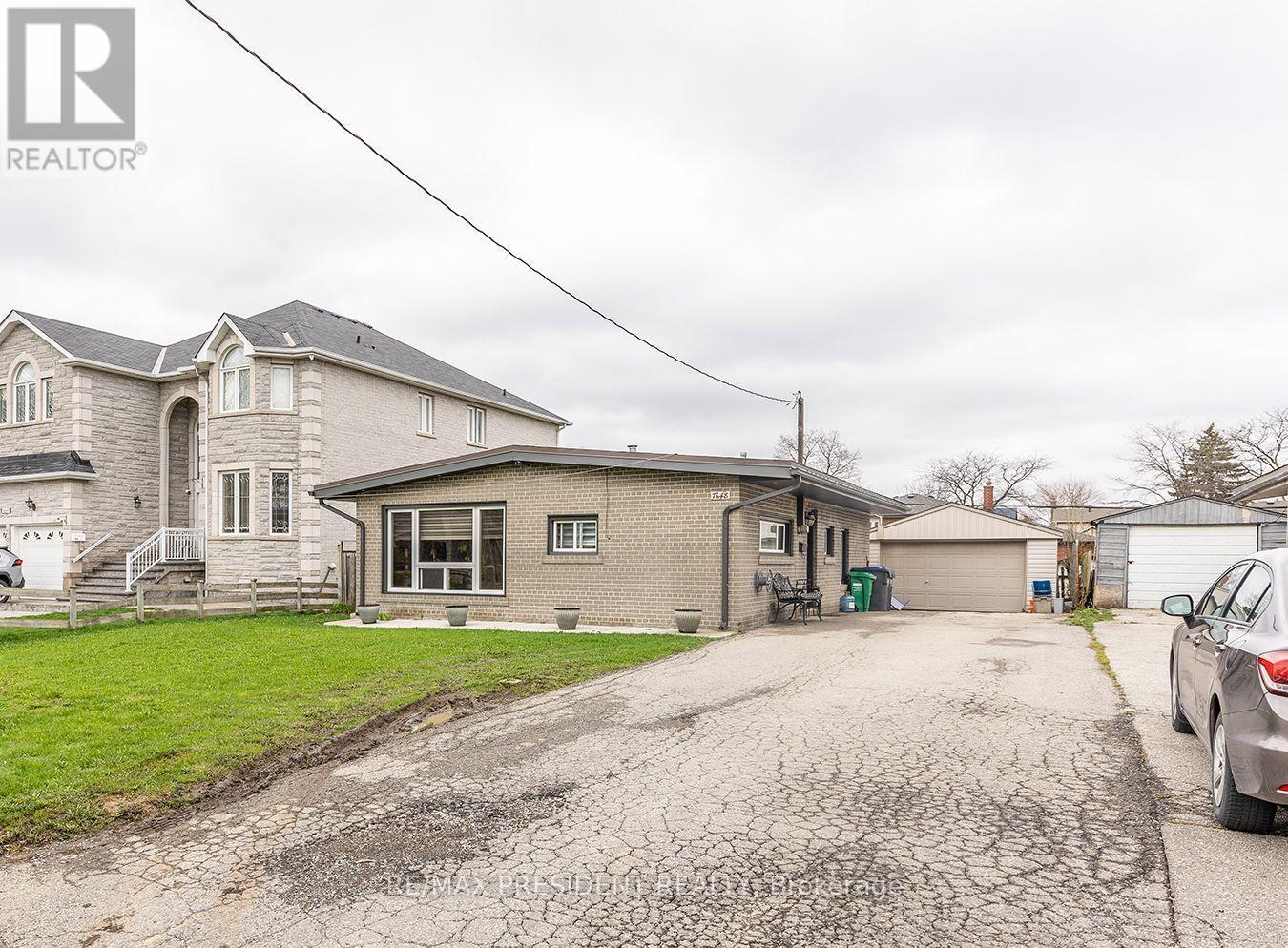 7648 Redstone Road, Mississauga, ON - Outdoor