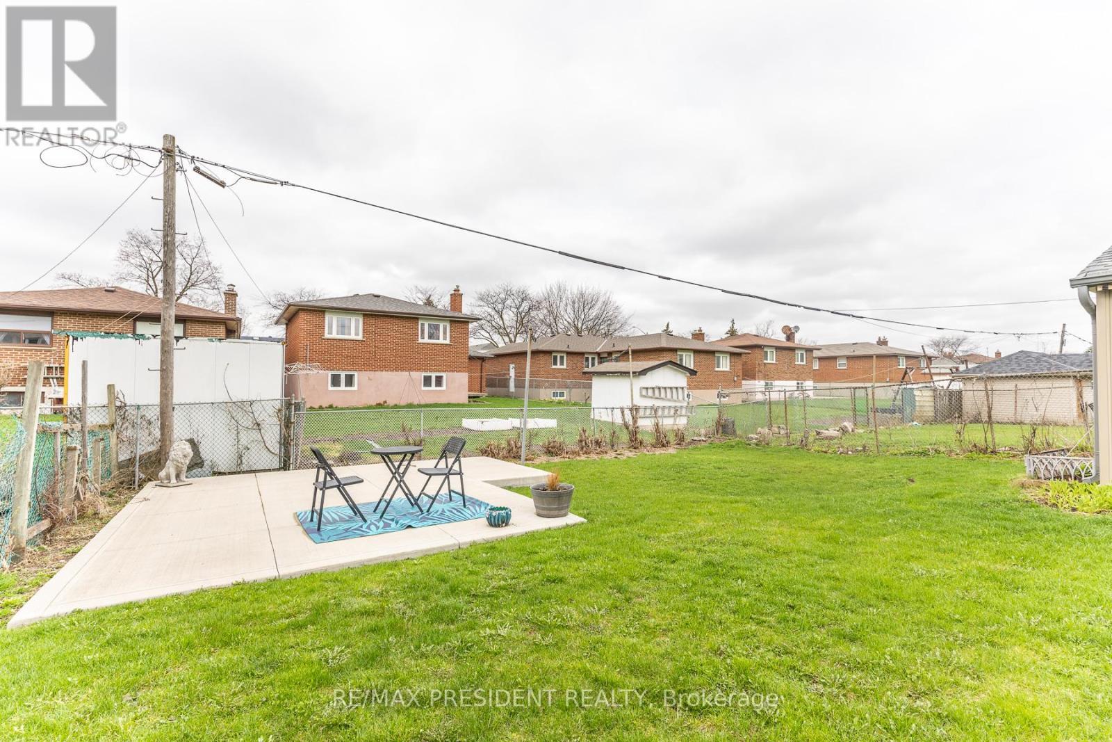 7648 Redstone Road, Mississauga, ON - Outdoor