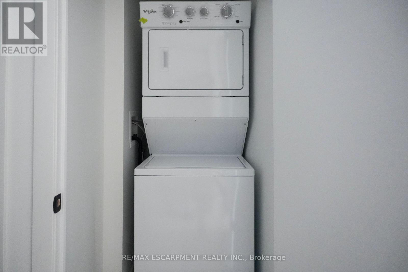202 - 4878 Powers Common, Burlington, ON - Indoor Photo Showing Laundry Room
