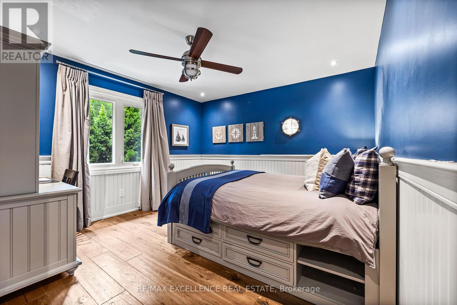 2446 Hammond Road, Mississauga, ON - Indoor Photo Showing Bedroom