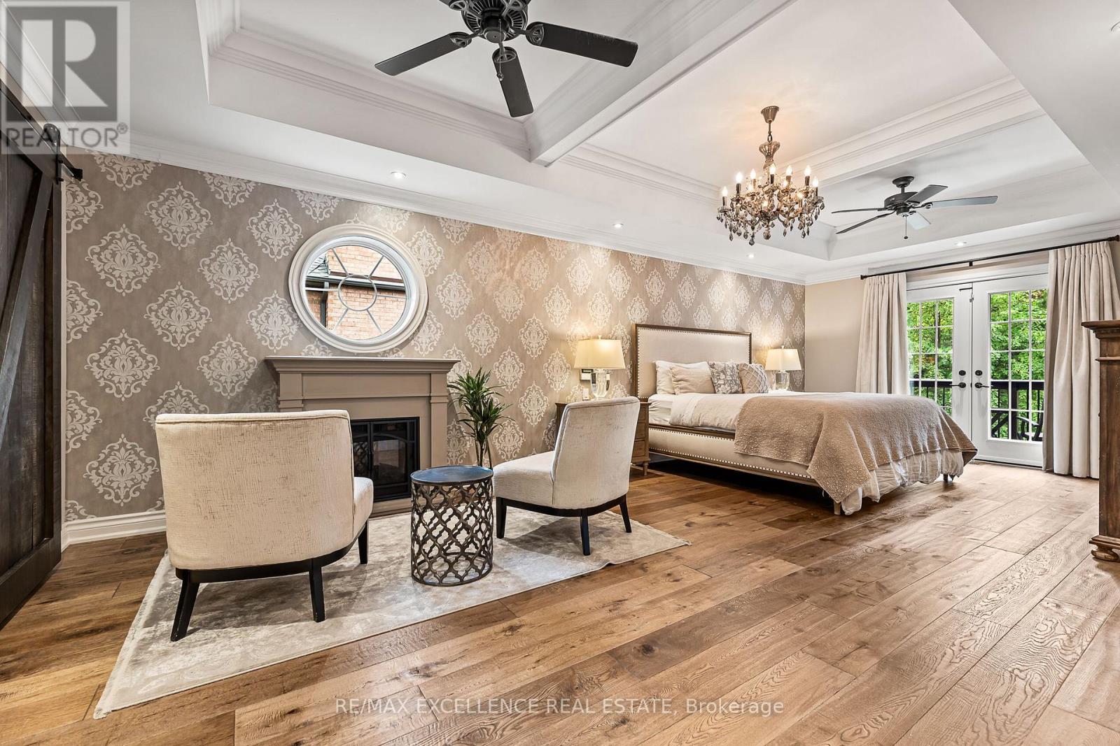 2446 Hammond Road, Mississauga, ON - Indoor With Fireplace