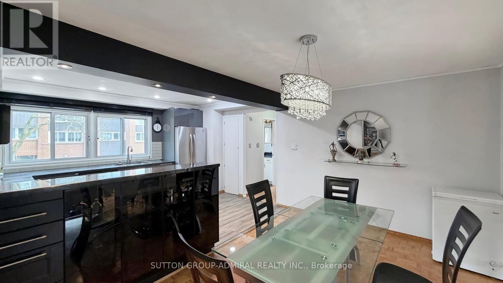 4 Dove Hawk Way, Toronto, ON - Indoor Photo Showing Dining Room