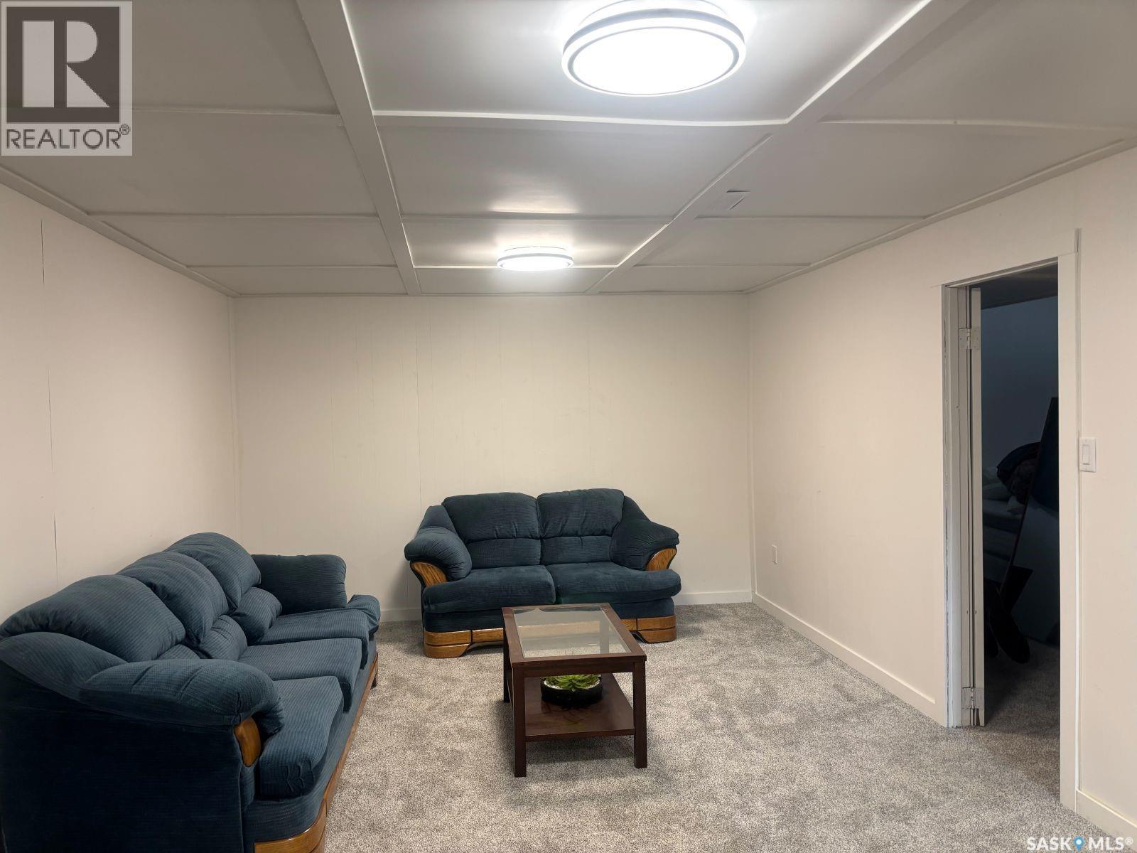 18 Waterloo Road, Yorkton, SK - Indoor Photo Showing Basement