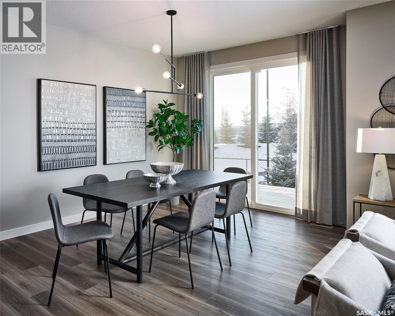 1112 Camden Gardens, White City, SK - Indoor Photo Showing Dining Room
