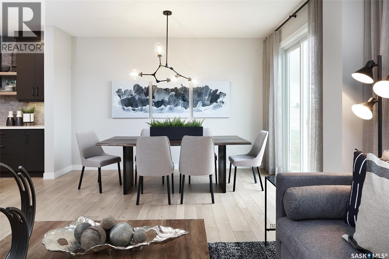 1122 Camden Gardens, White City, SK - Indoor Photo Showing Dining Room