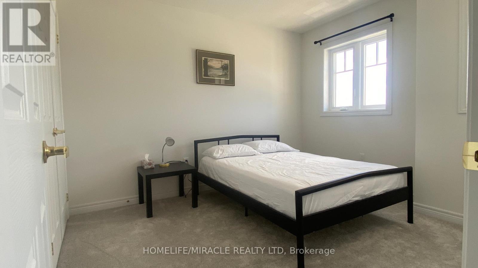 143 Devonleigh Gate, Grey Highlands, ON - Indoor Photo Showing Bedroom