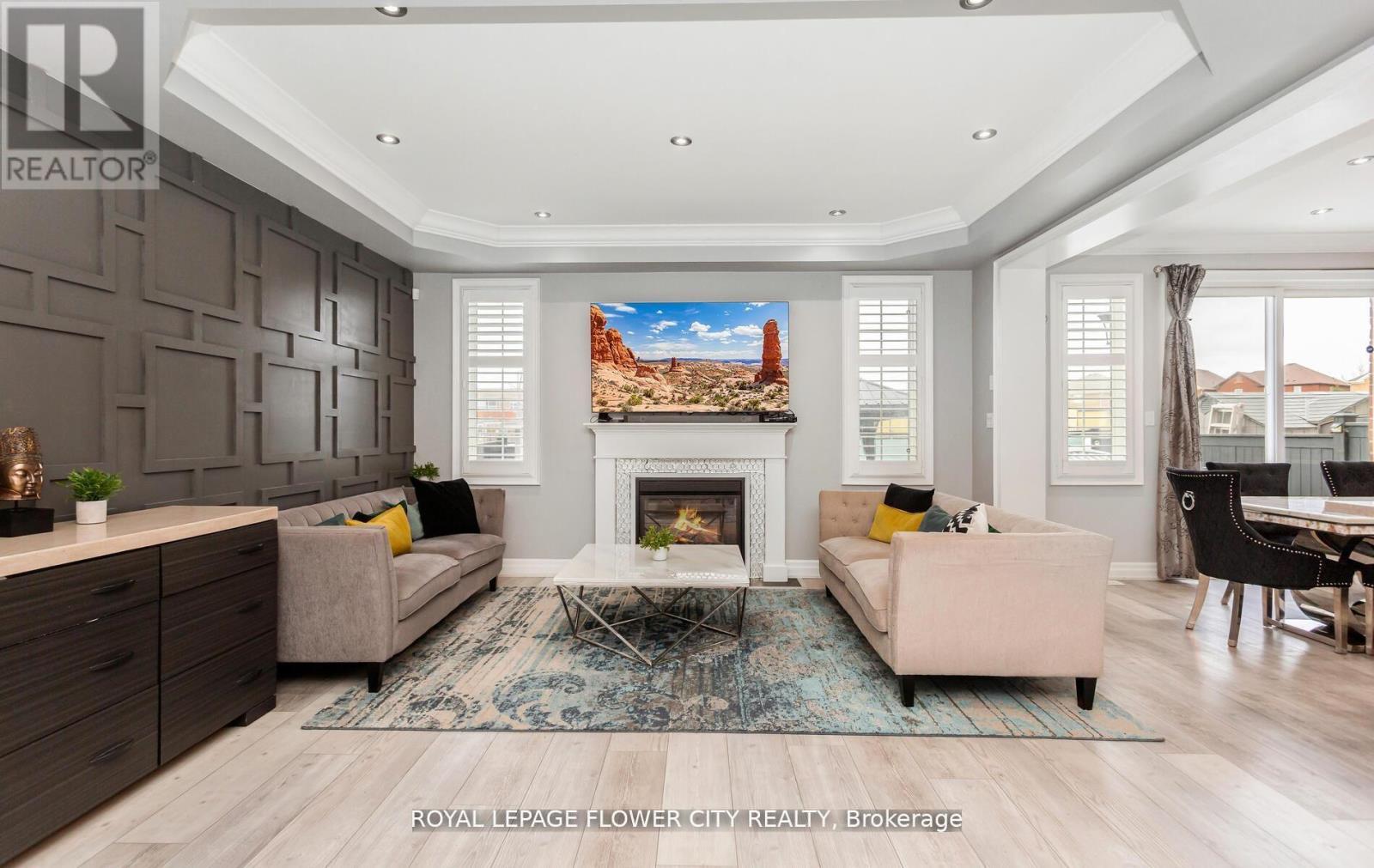 21 Arkwright Drive, Brampton, ON - Indoor Photo Showing Living Room With Fireplace