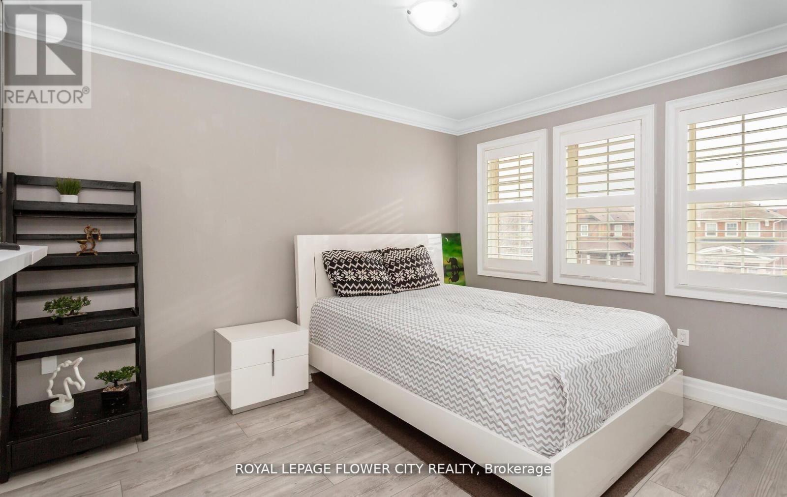 21 Arkwright Drive, Brampton, ON - Indoor Photo Showing Bedroom