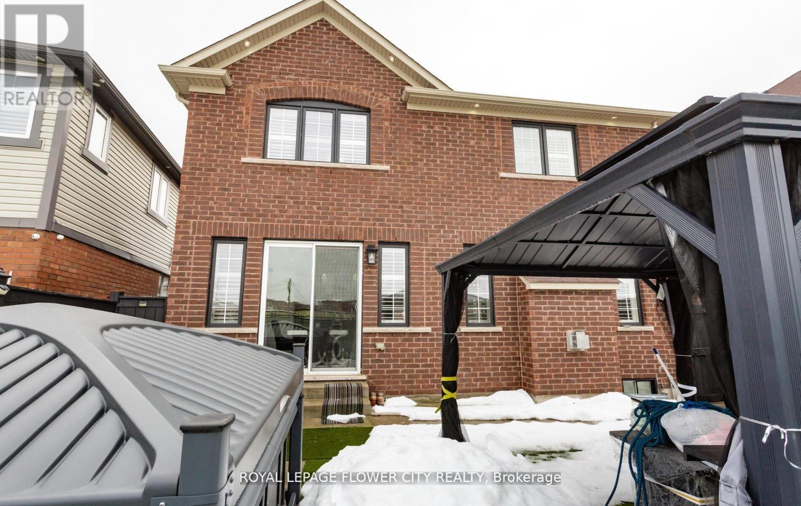 21 Arkwright Drive, Brampton, ON - Outdoor With Exterior