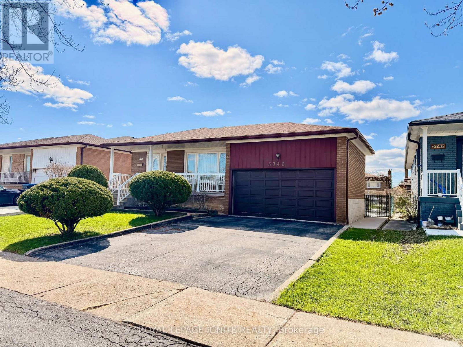 3746 Teeswater Road, Mississauga, ON - Outdoor