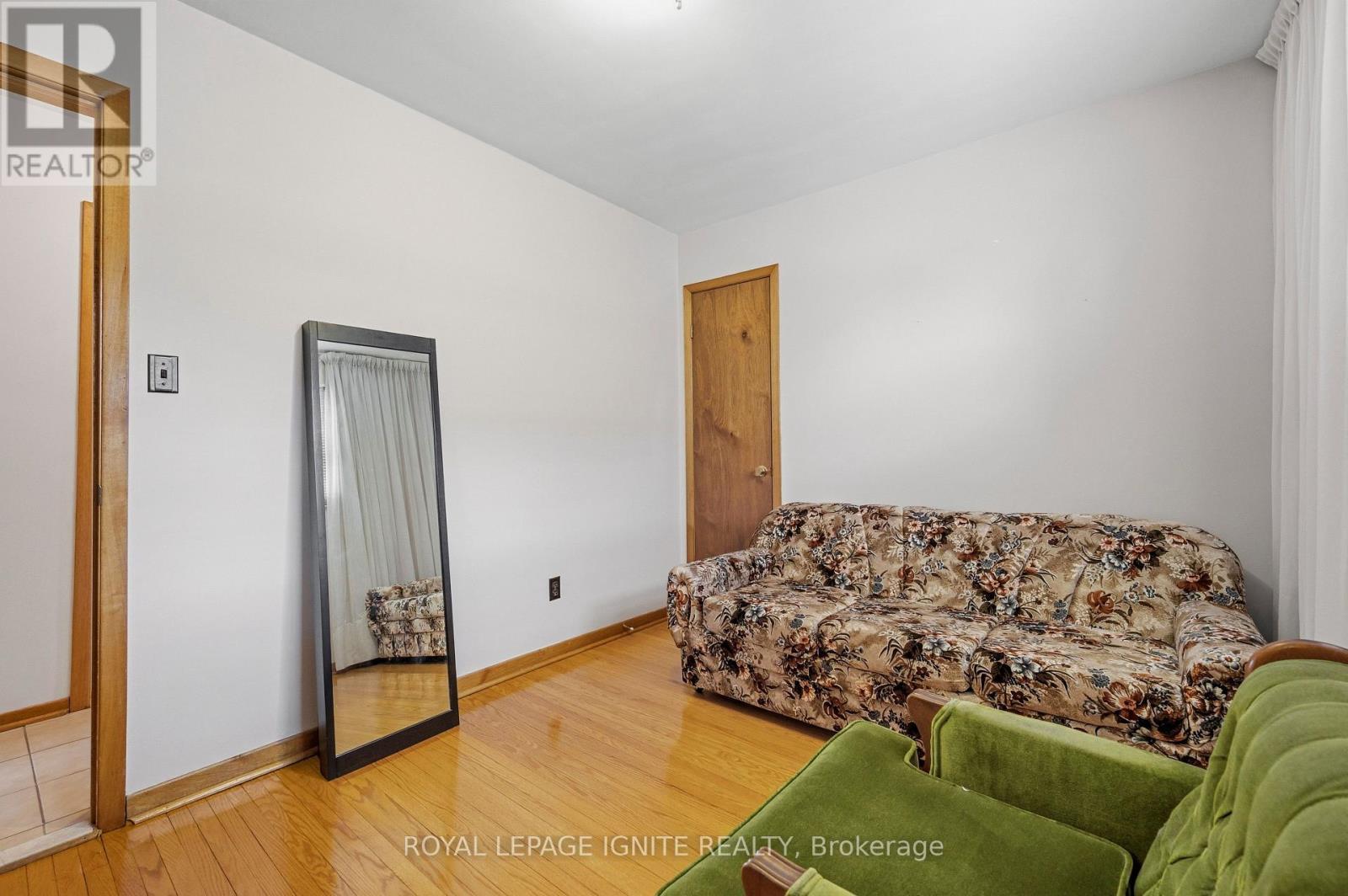 3746 Teeswater Road, Mississauga, ON - Indoor