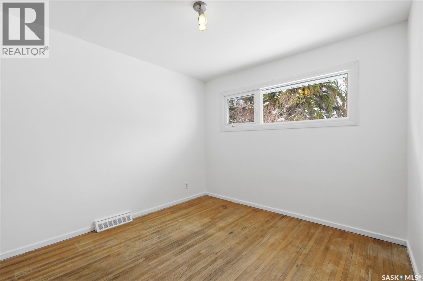 2610 Cascade Street, Saskatoon, SK - Indoor Photo Showing Other Room