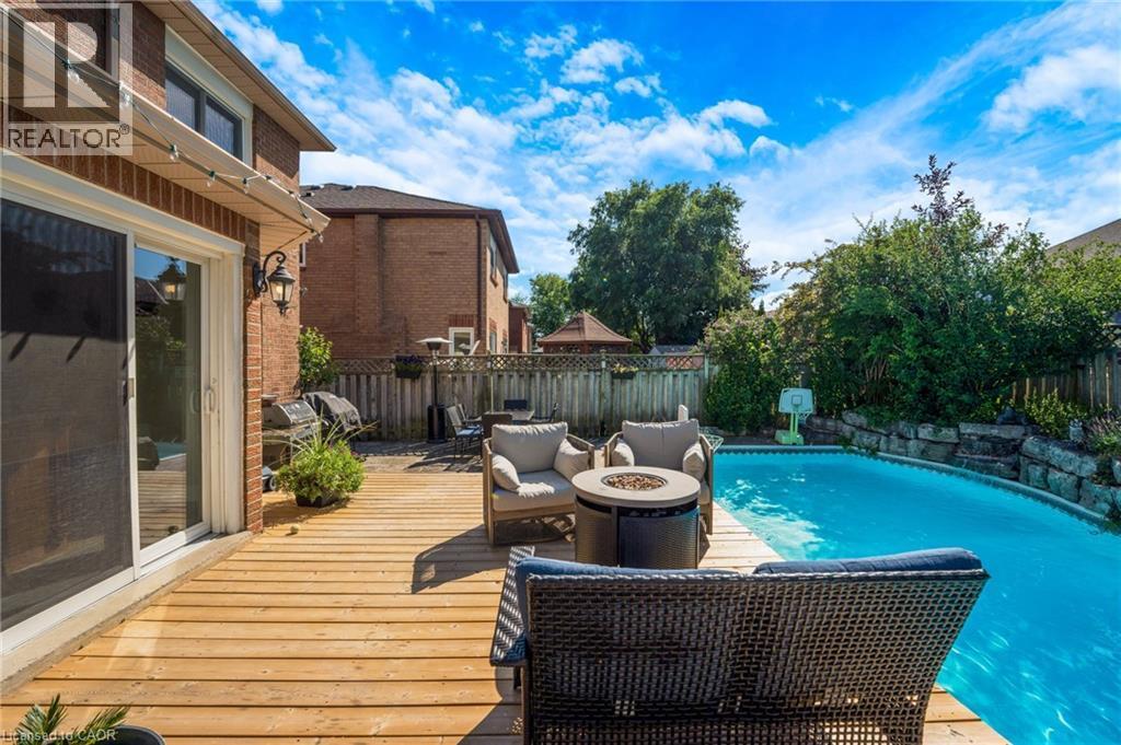 477 Burnett Avenue, Cambridge, ON - Outdoor With In Ground Pool