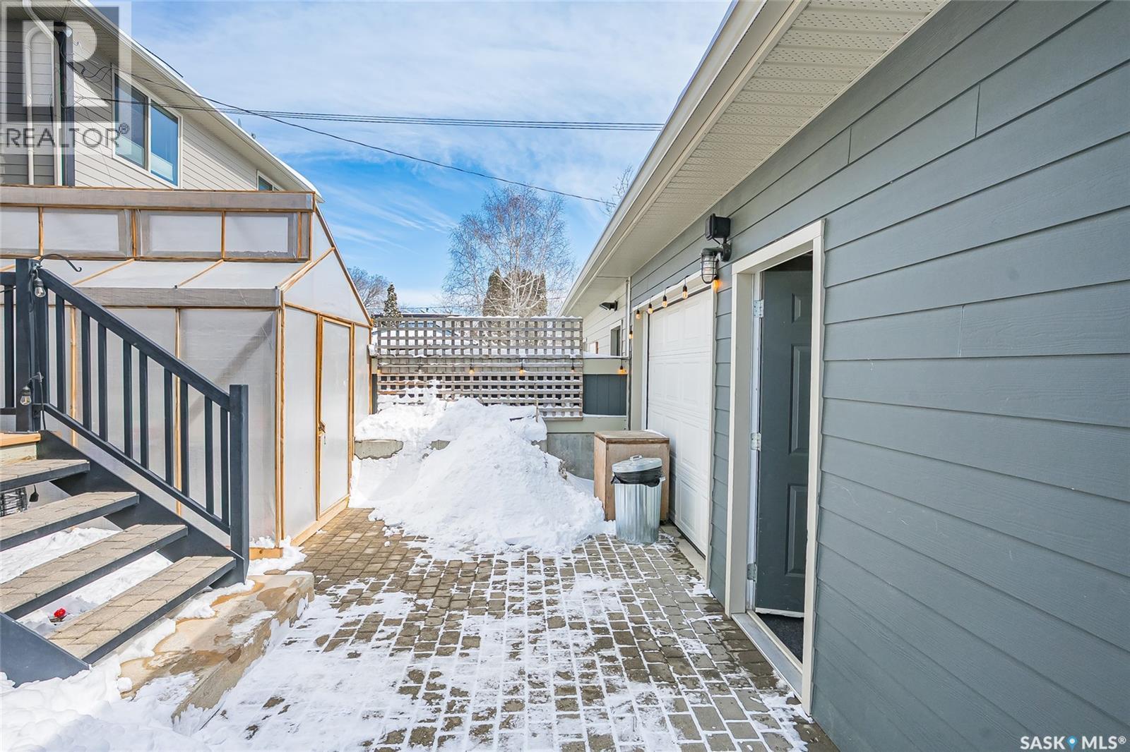 502 4Th Street E, Saskatoon, SK - Outdoor With Exterior