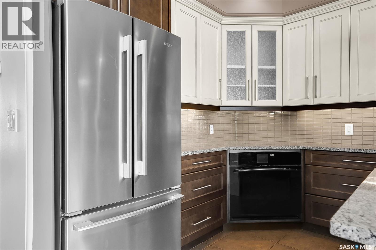 502 4Th Street E, Saskatoon, SK - Indoor Photo Showing Kitchen