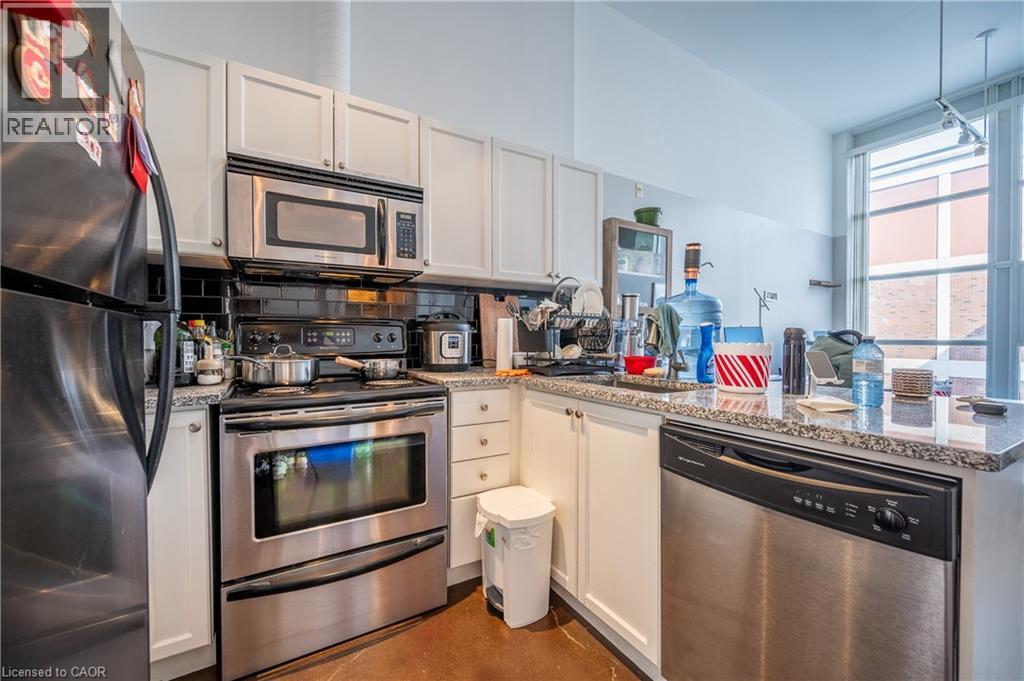 404 King Street W Unit# 509, Kitchener, ON - Indoor Photo Showing Kitchen