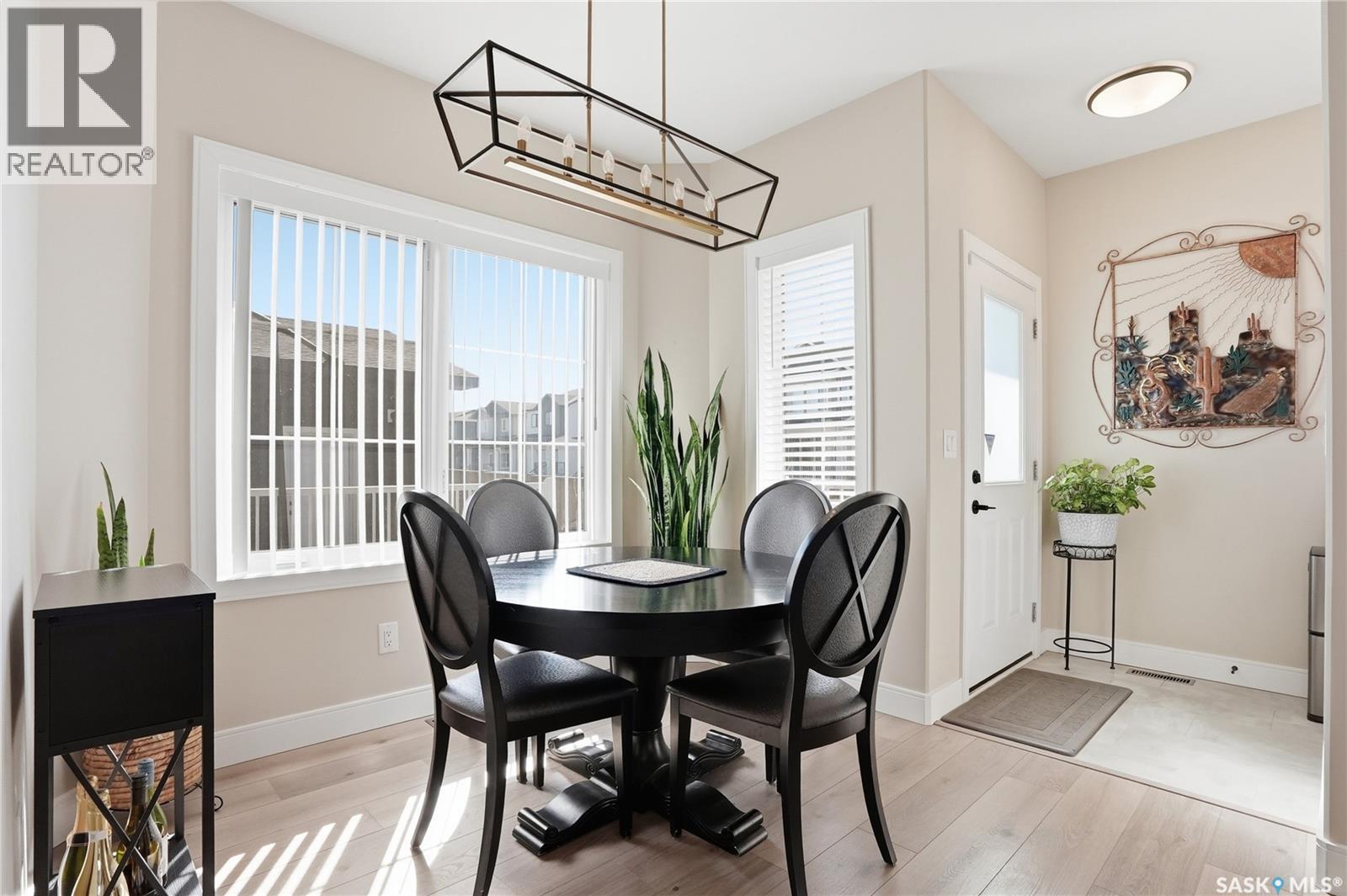 703 Underhill Lane, Saskatoon, SK - Indoor Photo Showing Dining Room