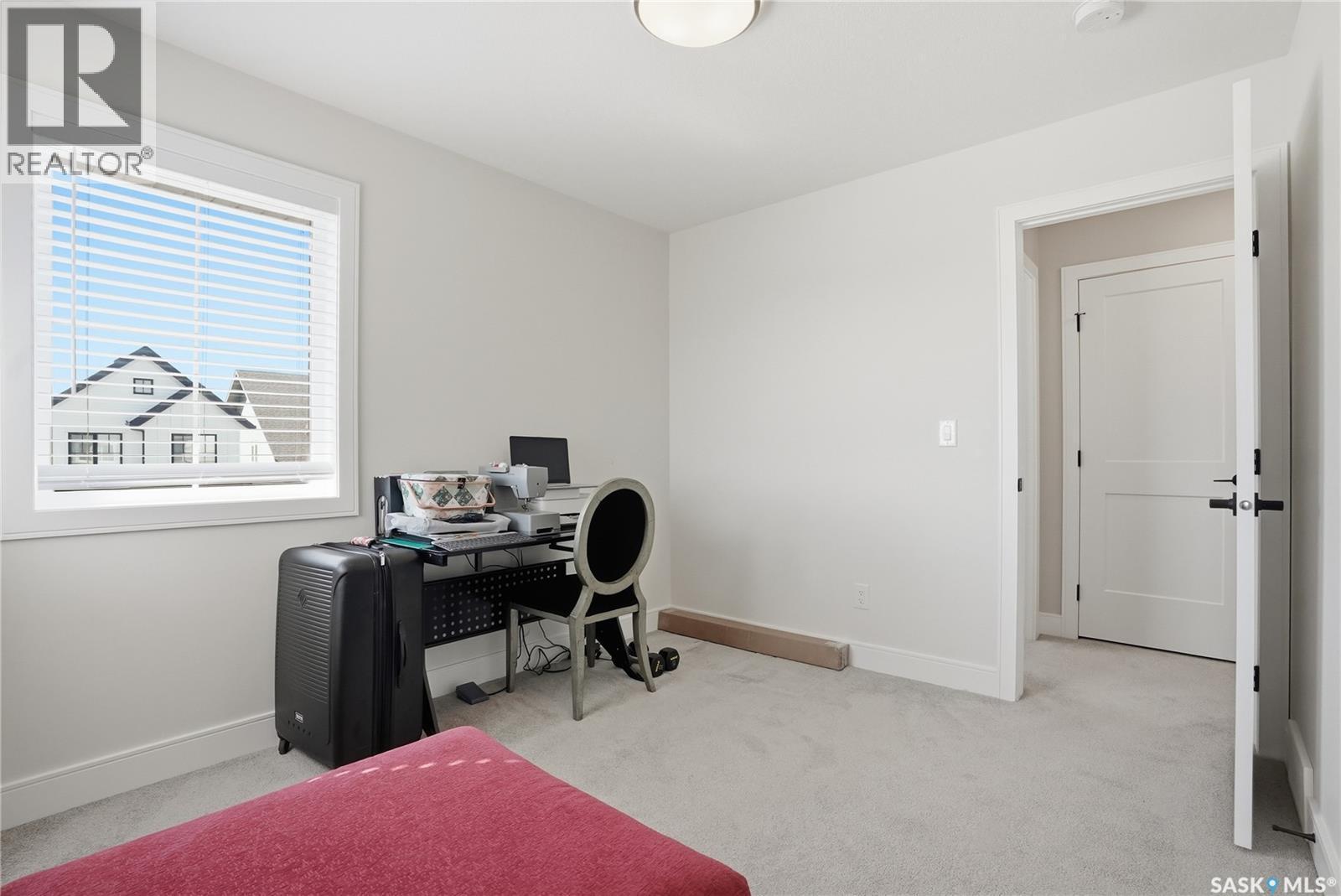 703 Underhill Lane, Saskatoon, SK - Indoor Photo Showing Other Room