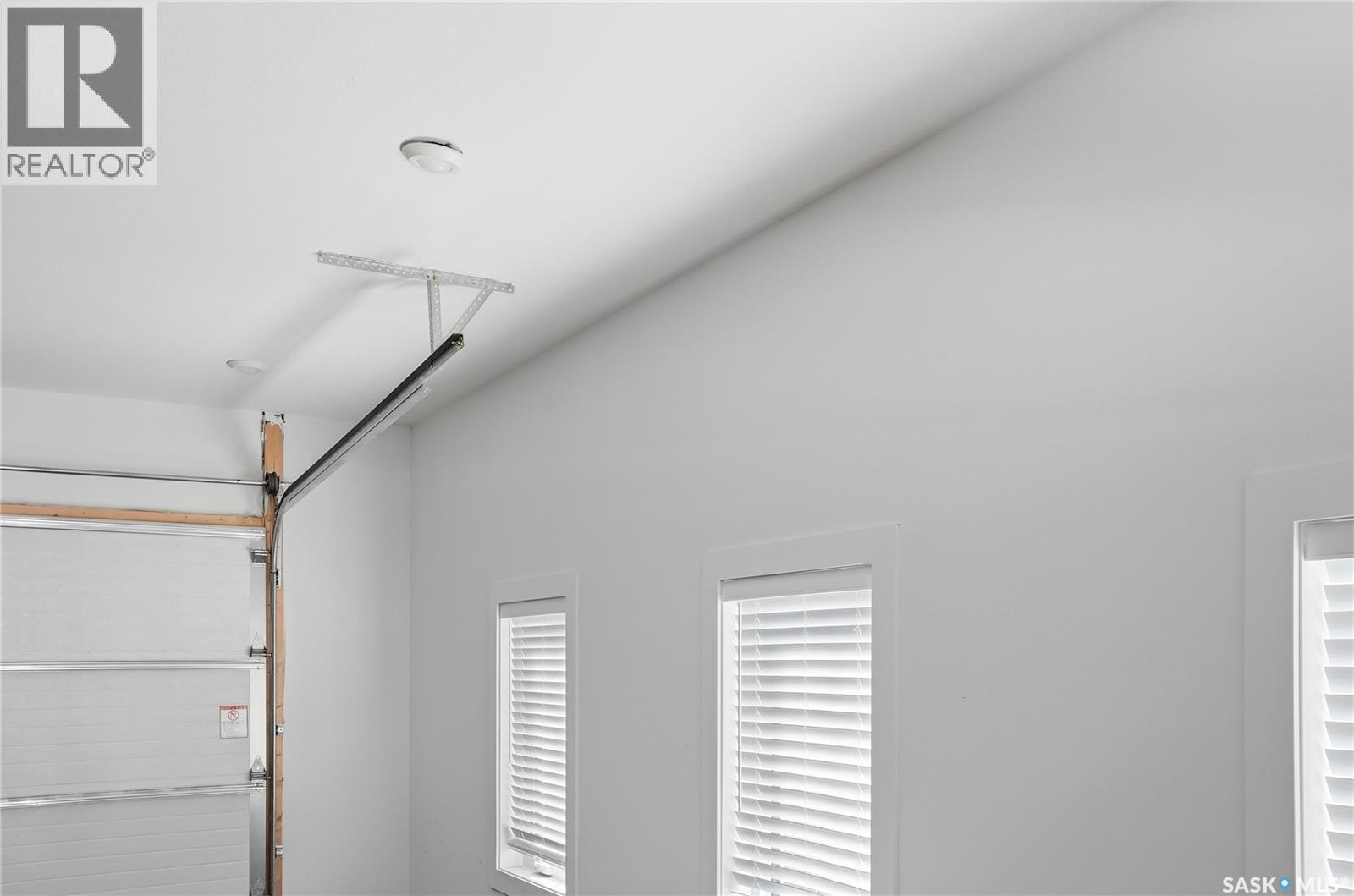 703 Underhill Lane, Saskatoon, SK - Indoor