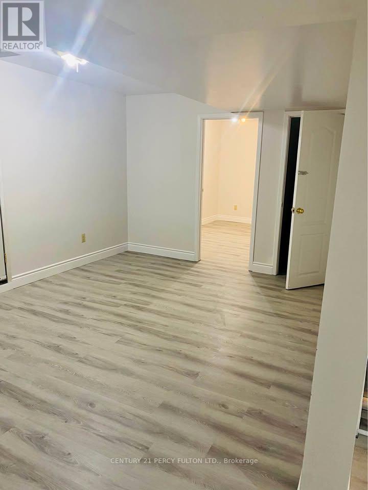 2801 Gulfstream Way, Mississauga, ON - Indoor Photo Showing Other Room