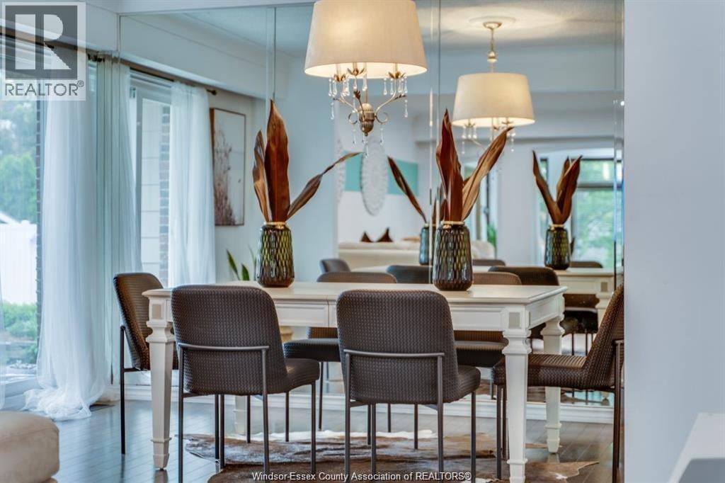 145 Centennial Drive, Tecumseh, ON - Indoor Photo Showing Dining Room