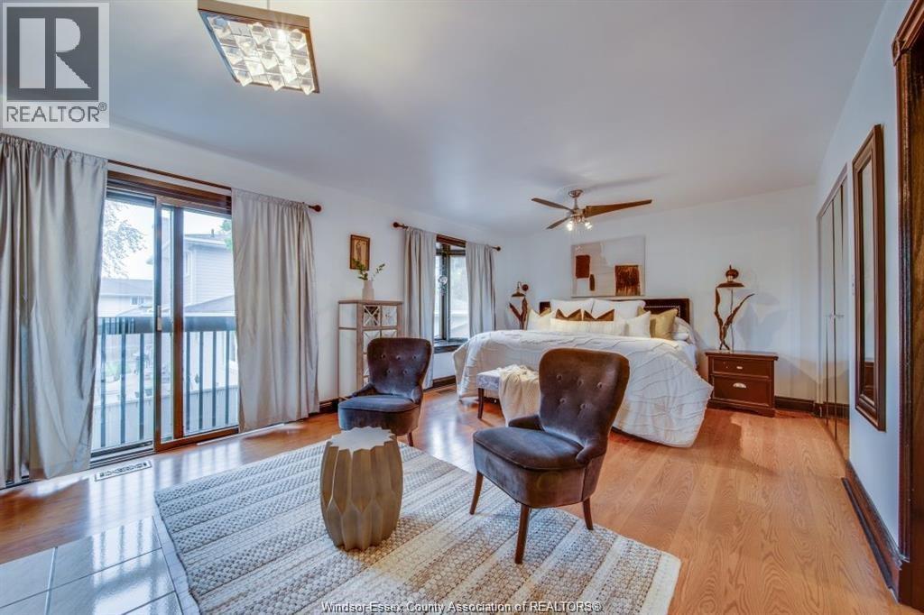 145 Centennial Drive, Tecumseh, ON - Indoor