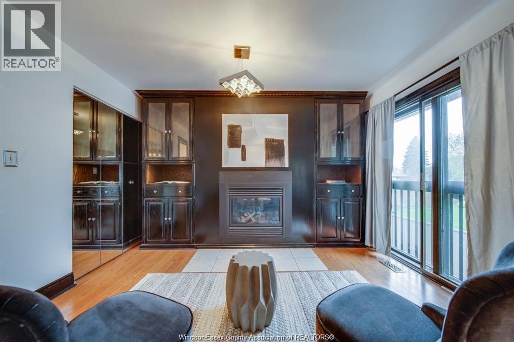 145 Centennial Drive, Tecumseh, ON - Indoor With Fireplace