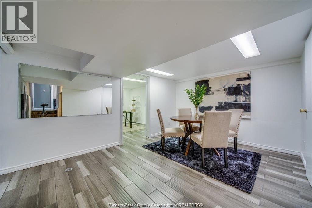 145 Centennial Drive, Tecumseh, ON - Indoor Photo Showing Other Room